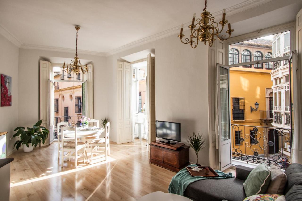 Luminoso Apartamento De Dos Habitaciones Con Vistas A Las Catedral Μάλαγα Εξωτερικό φωτογραφία